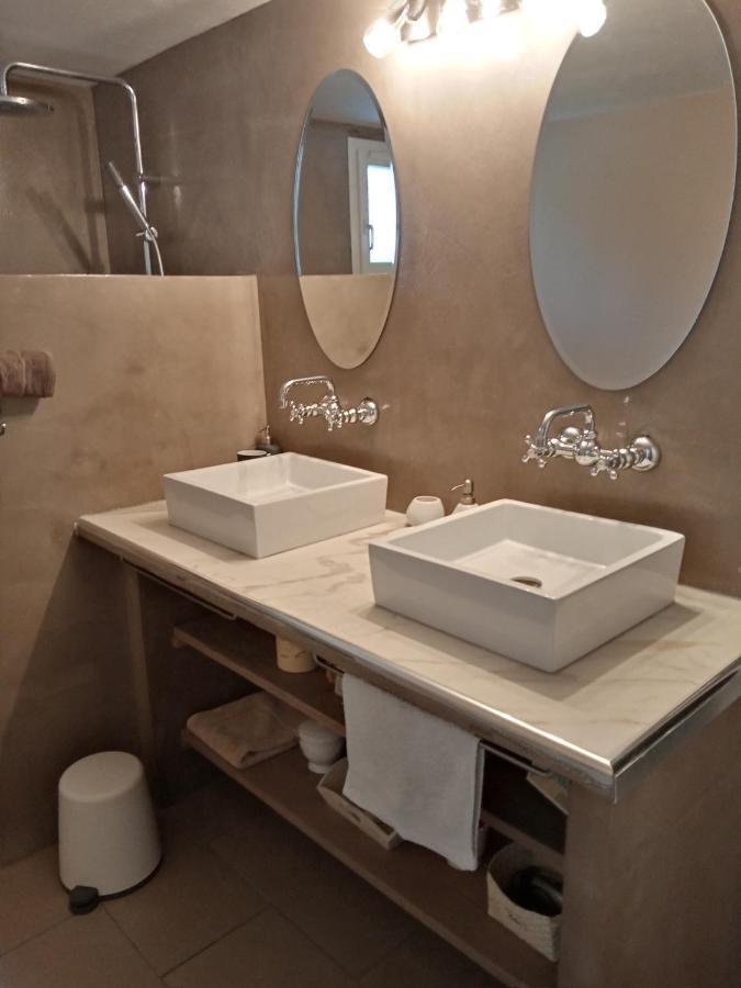 Au Coeur Du Luberon Hotell Cavaillon Exteriör bild