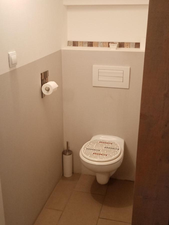 Au Coeur Du Luberon Hotell Cavaillon Exteriör bild